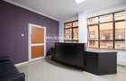800 ft² Office with Service Charge Included in Westlands Area - 4