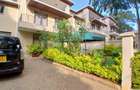 5 Bed Townhouse with En Suite at Lavington Green - 5