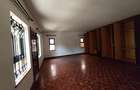 5 Bed Townhouse with En Suite at Lavington - 13