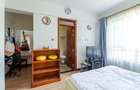 4 Bed Apartment with En Suite in Riverside - 9