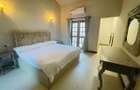 4 Bed Villa with En Suite in Bofa - 6