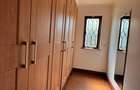 5 Bed Villa with En Suite in Gigiri - 14