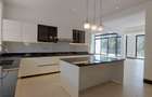 5 Bed Villa with En Suite in Westlands Area - 4