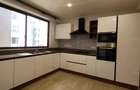 3 Bed Apartment with En Suite in Westlands Area - 5