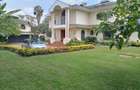 5 Bed House with En Suite at Nyari - 1