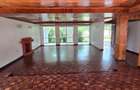 5 Bed House with En Suite at Faith Avenue - 11