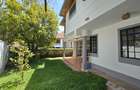4 Bed Townhouse with En Suite in Lavington - 7