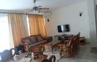 Serviced 3 Bed Apartment with En Suite at Links - 14