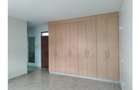 4 Bed Townhouse with En Suite in Parklands - 8