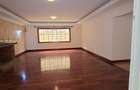 5 Bed Townhouse with En Suite at Apple Cross - 13