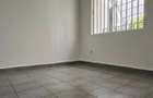 5 Bed House with En Suite in Nyari - 18