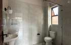 2 Bed Apartment with En Suite at School Lane - 13
