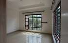 4 Bed Townhouse with En Suite in Runda - 17