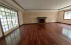 4 Bed Townhouse with En Suite in Lavington - 7