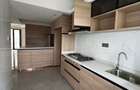 3 Bed Apartment with En Suite in Riverside - 8