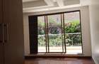 5 Bed Townhouse with En Suite in Lavington - 10