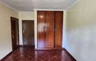 3 Bed House with En Suite in Lavington - 15