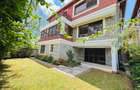 5 Bed Townhouse with Swimming Pool at Spring Valley - 1