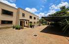 4 Bed House with En Suite in Runda - 18