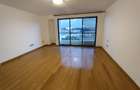 3 Bed Apartment with En Suite in Garden Estate - 16
