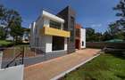 5 Bed Townhouse with En Suite in Karen - 4