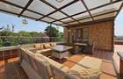 6 Bed Villa with En Suite in Lavington - 16
