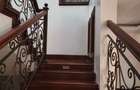 5 Bed House with En Suite in Runda - 9