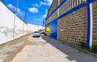 5,000 ft² Warehouse with Fibre Internet in Industrial Area - 4