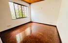 5 Bed Townhouse with En Suite in Lavington - 8