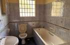 5 Bed Villa with En Suite in Nyari - 13