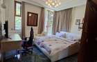 6 Bed Townhouse with En Suite in Lavington - 16