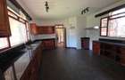 5 Bed House with En Suite in Runda - 11