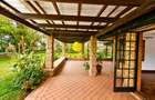 5 Bed House with En Suite in Runda - 2