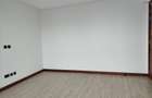 4 Bed Apartment with En Suite in General Mathenge - 6