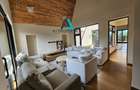 4 Bed Townhouse with En Suite in Lavington - 14