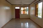 3 Bed Apartment with Parking at Beach Road - 1