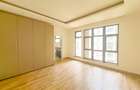 3 Bed Apartment with En Suite in Riverside - 5