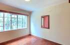 3 Bed Apartment with En Suite at Riverside Drive - 13