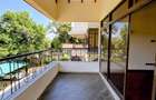 5 Bed Townhouse with En Suite in Lavington - 4