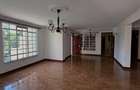 3 Bed Apartment with En Suite at Hatheru Road - 1