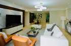 4 Bed Apartment with En Suite at 2026-405 - 4
