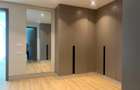 5 Bed Townhouse with En Suite in Brookside - 8
