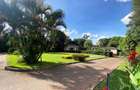 5 Bed House with En Suite in Runda - 11