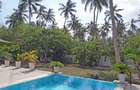4 Bed House with En Suite in Watamu - 4