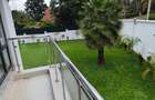 7 Bed House with En Suite in Runda - 20