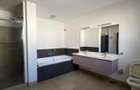 5 Bed Apartment with En Suite in Kileleshwa - 16