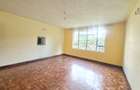 6 Bed House with En Suite at Hardy Area - 10