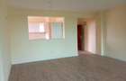 3 Bed Apartment with En Suite at Hatheru Road - 7