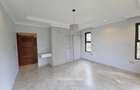 3 Bed Apartment with Garden at Thome Estate - 9