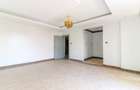 5 Bed Apartment with En Suite in Kilimani - 14